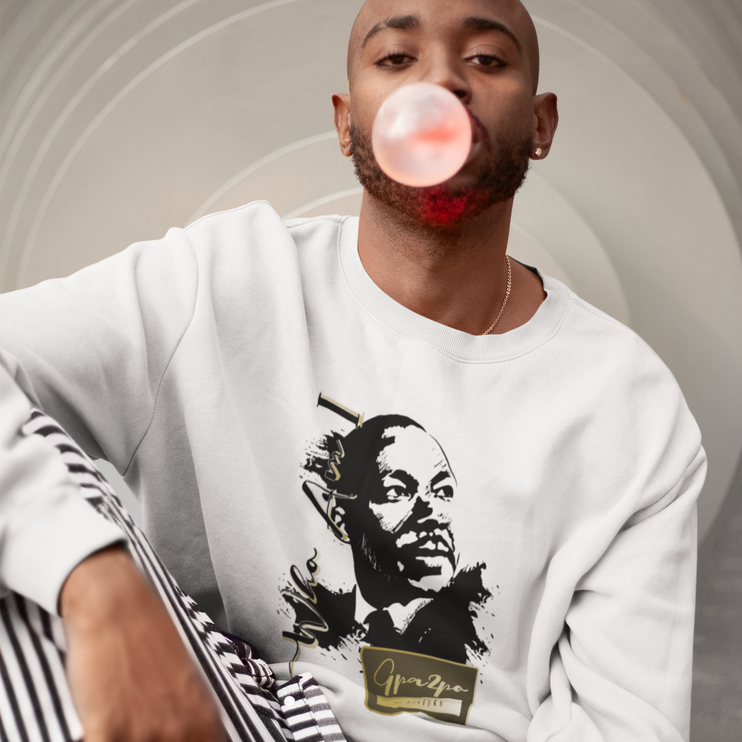 Round neck sweatshirt | King | Gpa2po - Gpa2po Unisexe>Sweatshirts